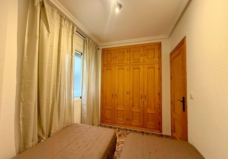 Resale - Apartment - Torrevieja - Playa del Cura
