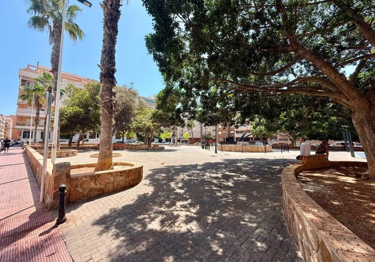 Resale - Apartment - Torrevieja - Playa del Cura
