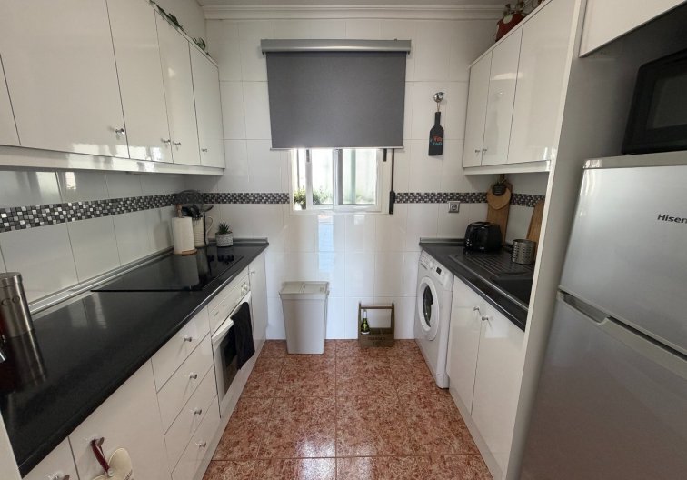 Segunda mano - Apartamento  - Orihuela - Inland