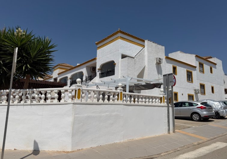 Segunda mano - Apartamento  - Orihuela - Inland