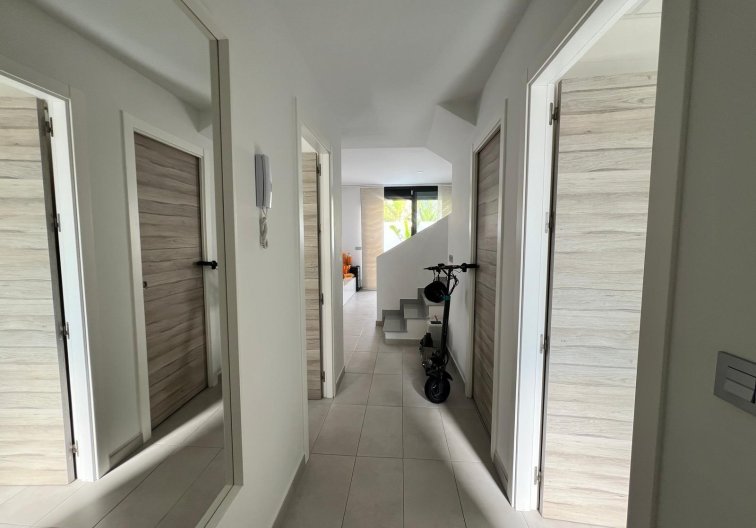 Segunda mano - villa - Orihuela Costa - Villamartín-las Filipinas