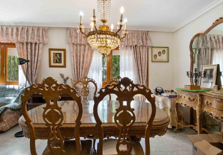 Herverkoop - villa - Torrevieja - Los Balcones 