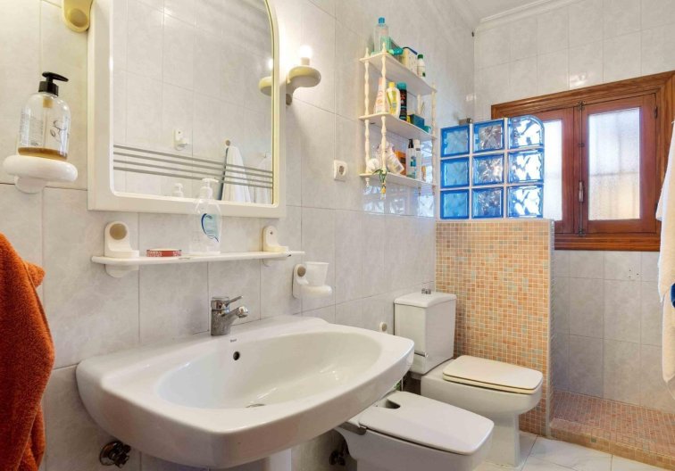 Herverkoop - villa - Torrevieja - Los Balcones 