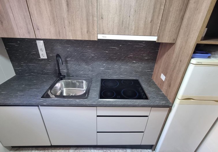 Wiederverkauf - Wohnung - Torrevieja - Acequion