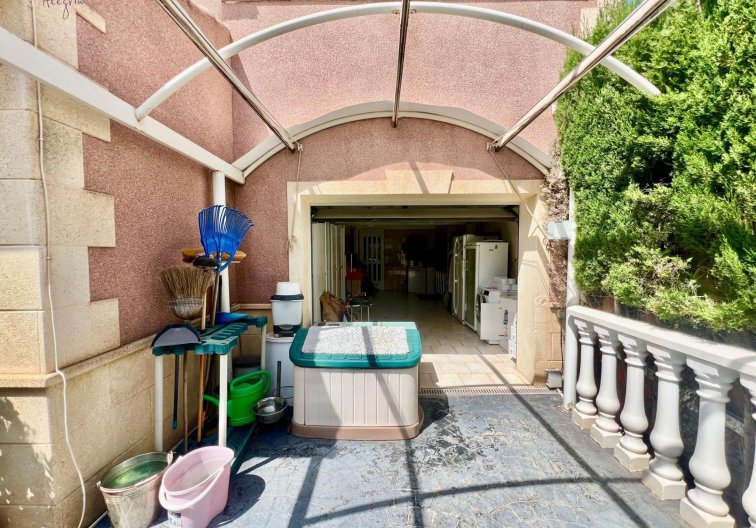 Wiederverkauf - villa - Torrevieja - Los Balcones - Los Altos Del Edén