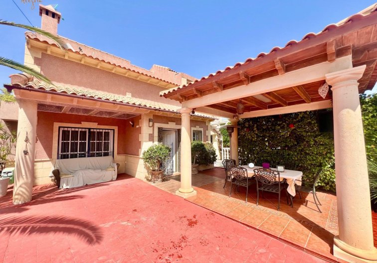 Wiederverkauf - villa - Torrevieja - Los Balcones - Los Altos Del Edén