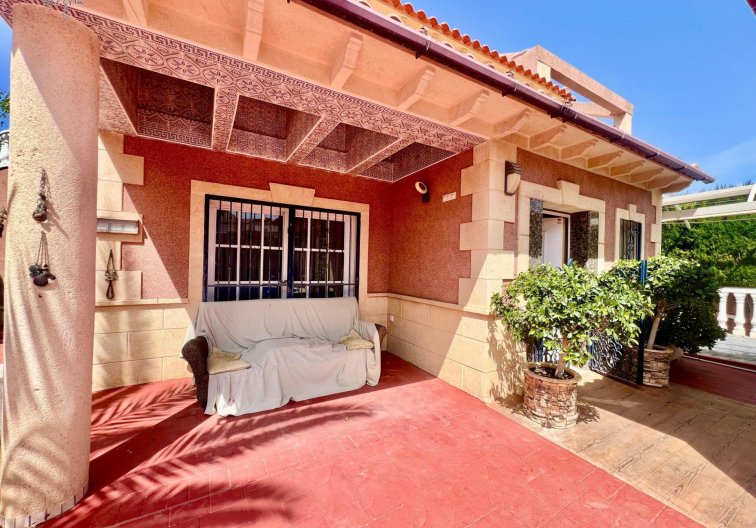 Wiederverkauf - villa - Torrevieja - Los Balcones - Los Altos Del Edén