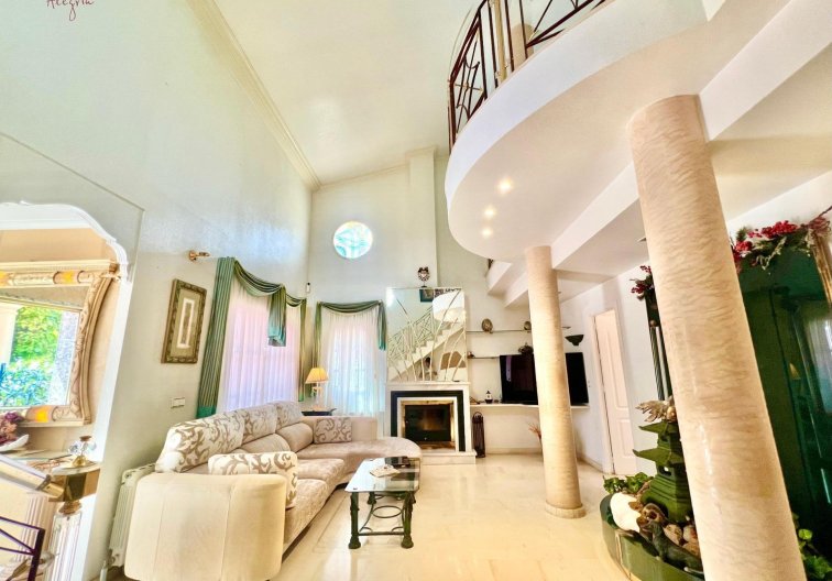 Wiederverkauf - villa - Torrevieja - Los Balcones - Los Altos Del Edén