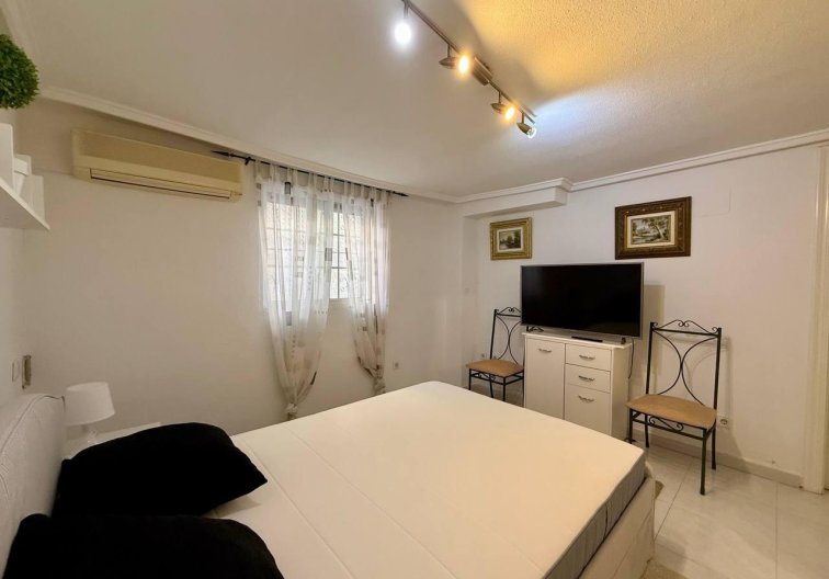 Revente - villa - Orihuela Costa - Playa Flamenca