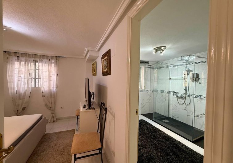 Revente - villa - Orihuela Costa - Playa Flamenca