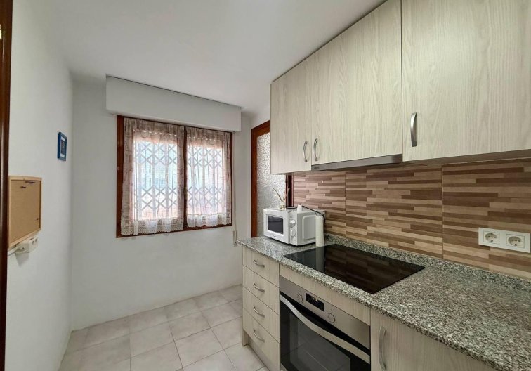 Herverkoop - Appartement - Torrevieja - Playa del Cura