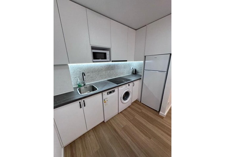 Herverkoop - Appartement - Torrevieja - Estacion De Autobuses