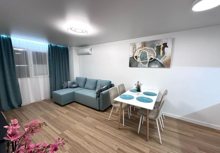 Herverkoop - Appartement - Torrevieja - Estacion De Autobuses