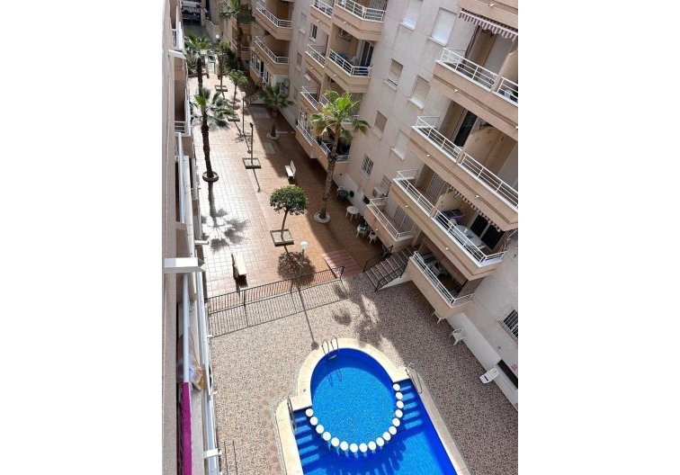 Herverkoop - Appartement - Torrevieja - Estacion De Autobuses