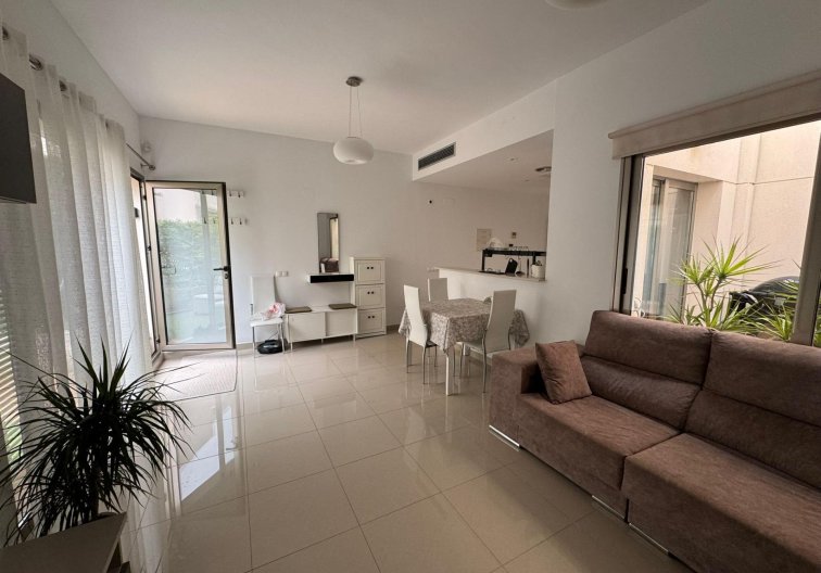 Wiederverkauf - town house - Torrevieja - Punta Prima