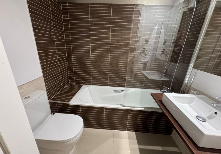 Wiederverkauf - town house - Torrevieja - Punta Prima