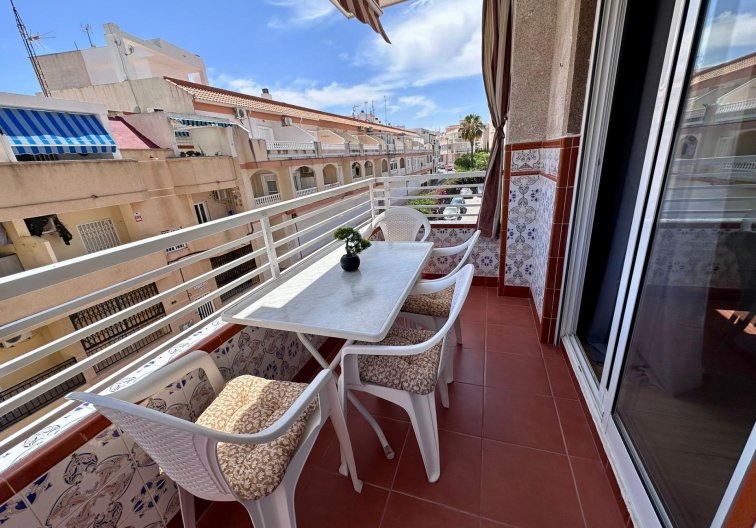 Resale - Apartment - Torrevieja - Habaneras