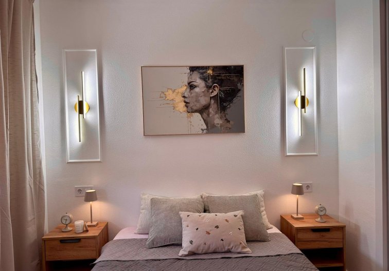 Resale - Apartment - Torrevieja - Habaneras