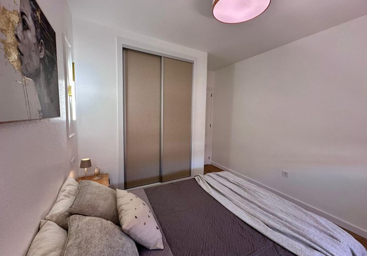 Resale - Apartment - Torrevieja - Habaneras