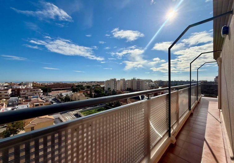 Segunda mano - Atico - Torrevieja - Nueva Torrevieja