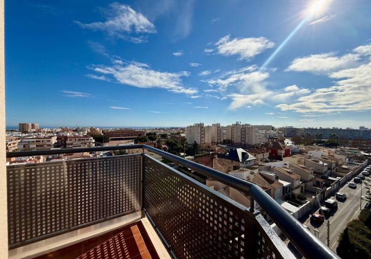Segunda mano - Atico - Torrevieja - Nueva Torrevieja