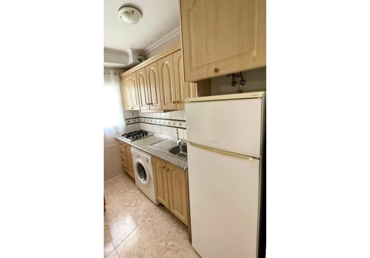Wiederverkauf - Wohnung - Torrevieja - Centro
