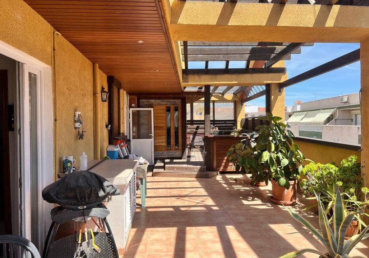 Wiederverkauf - Wohnung - Torrevieja - Centro