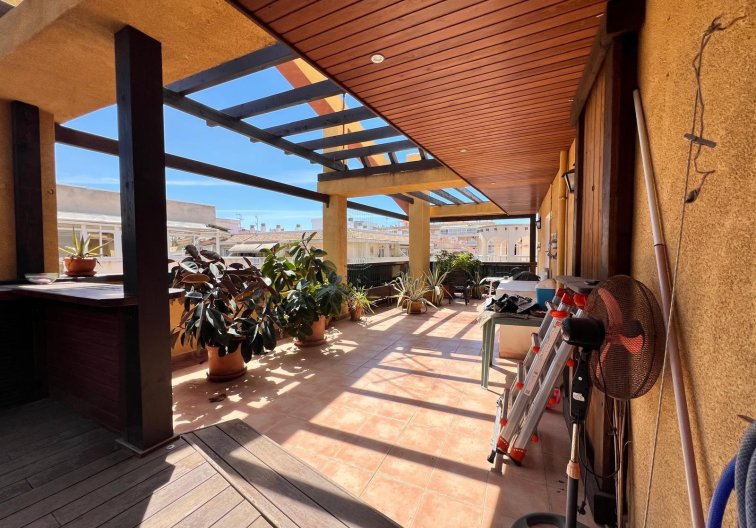 Wiederverkauf - Wohnung - Torrevieja - Centro