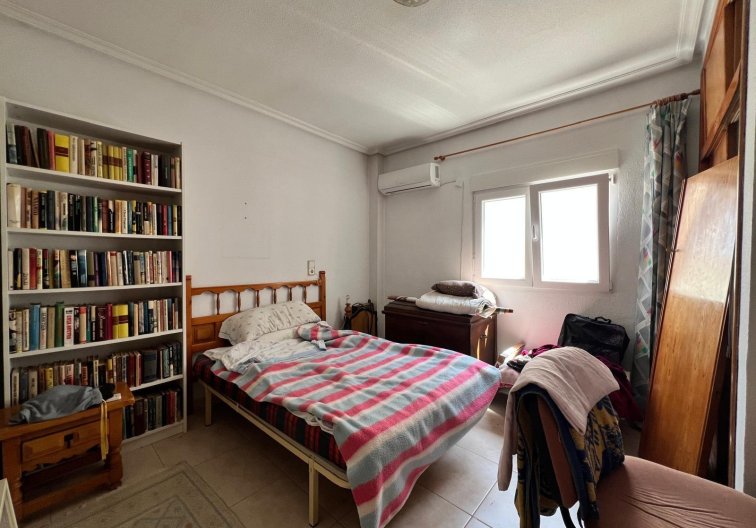 Wiederverkauf - Wohnung - Torrevieja - Centro
