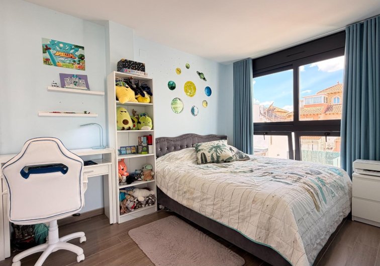 Revente - villa - Torrevieja - Aguas Nuevas