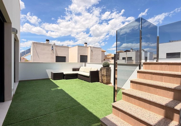Revente - villa - Torrevieja - Aguas Nuevas