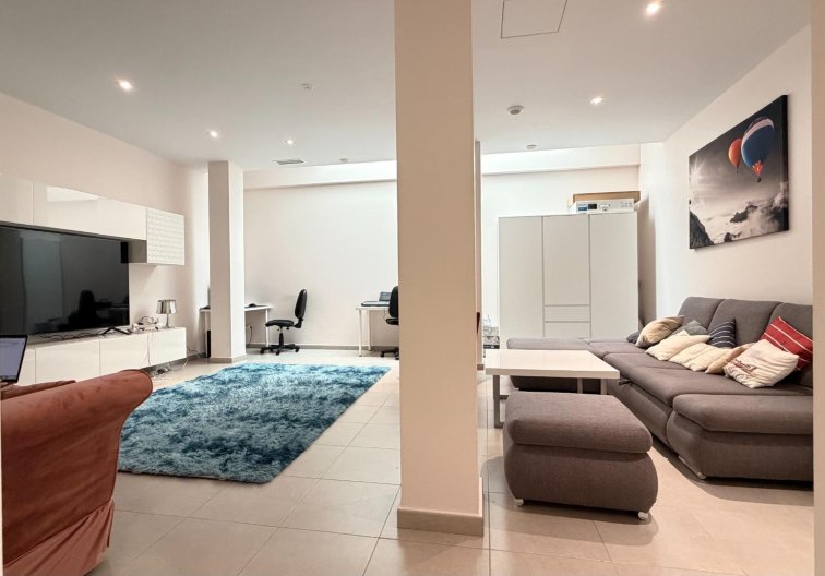 Revente - villa - Torrevieja - Aguas Nuevas