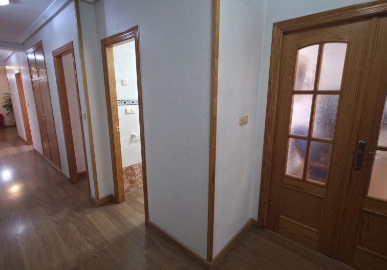 Herverkoop - Appartement - Torrevieja - Acequion
