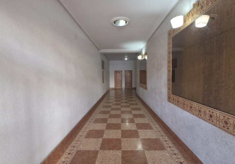 Herverkoop - Appartement - Torrevieja - Acequion