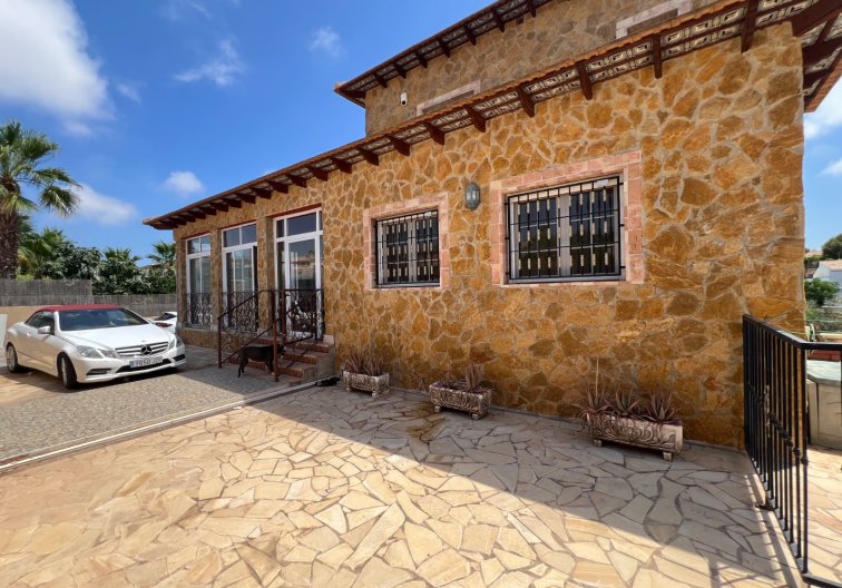 Segunda mano - villa - San Fulgencio - Costa Blanca