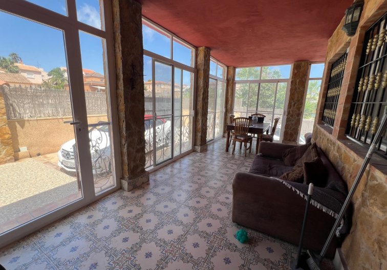 Segunda mano - villa - San Fulgencio - Costa Blanca