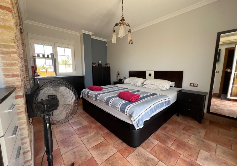 Segunda mano - villa - San Fulgencio - Costa Blanca