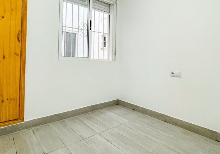 Resale - Apartment - Torrevieja - Costa Blanca