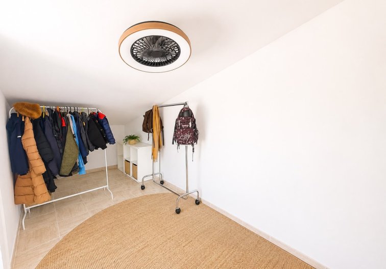 Herverkoop - villa - Villamartin - Costa Blanca