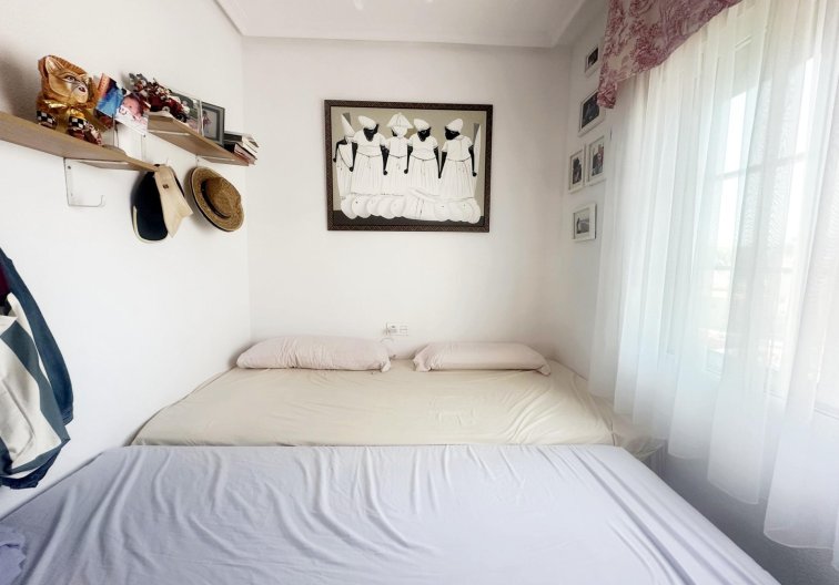 Segunda mano - Bungalow - Torrevieja - Aguas Nuevas