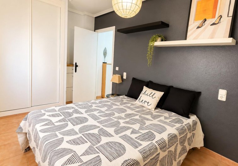 Resale - Apartment - Torrevieja - Playa del Cura