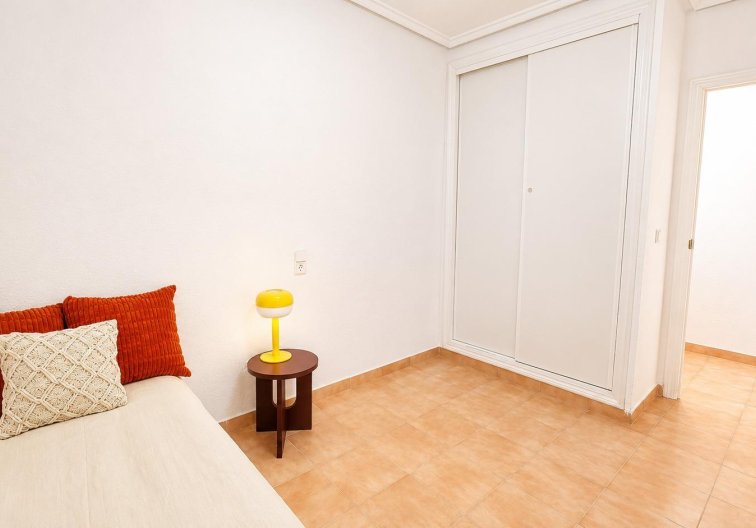 Resale - Apartment - Torrevieja - Playa del Cura