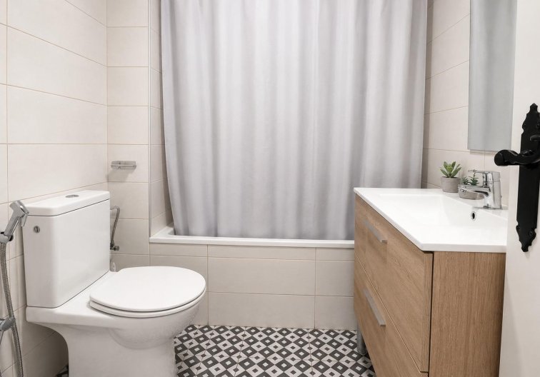 Resale - Apartment - Torrevieja - Playa del Cura