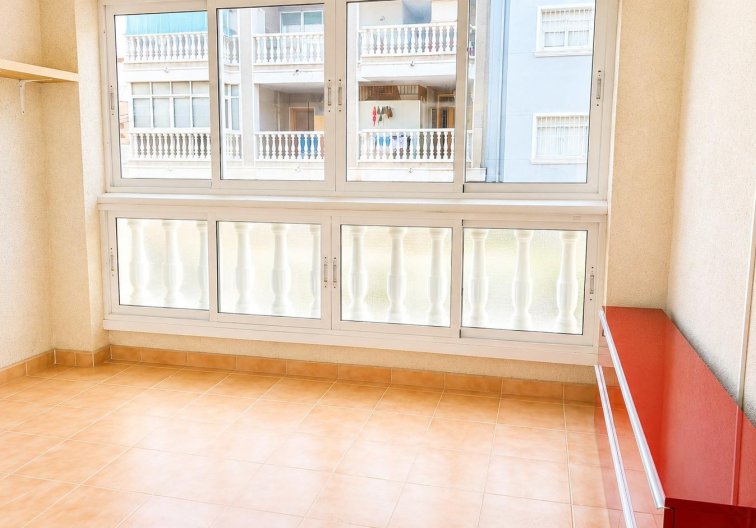 Resale - Apartment - Torrevieja - Playa del Cura