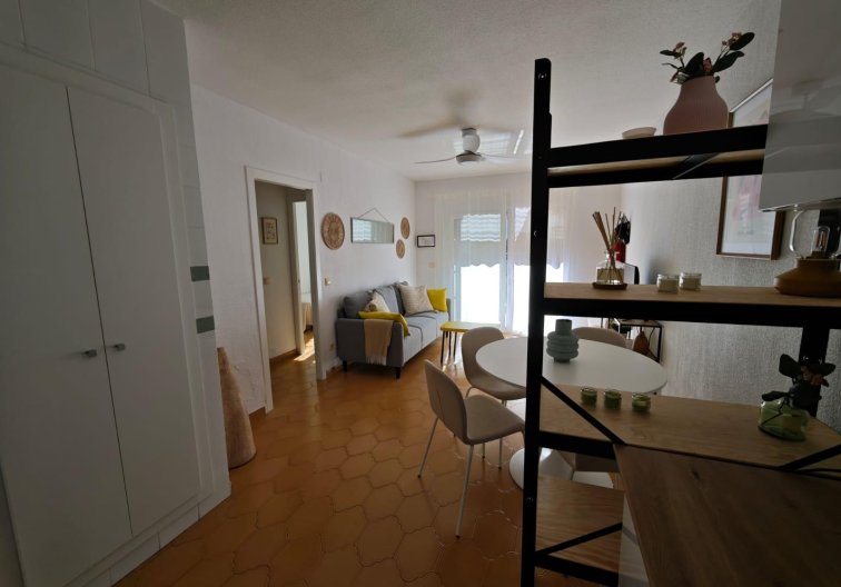Resale - Apartment - Cabo Roig
