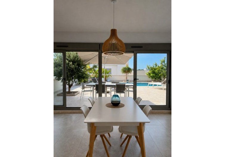 Revente - villa - San Miguel de Salinas - Inland