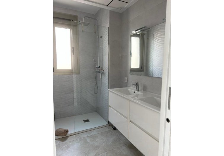 Revente - villa - San Miguel de Salinas - Inland