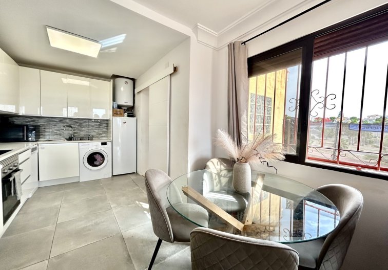 Revente - villa - Villamartin - Costa Blanca