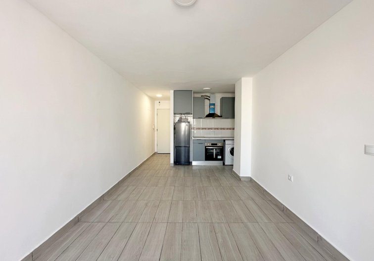Wiederverkauf - Wohnung - Torrevieja - Centro