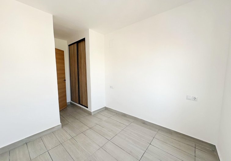 Wiederverkauf - Wohnung - Torrevieja - Centro